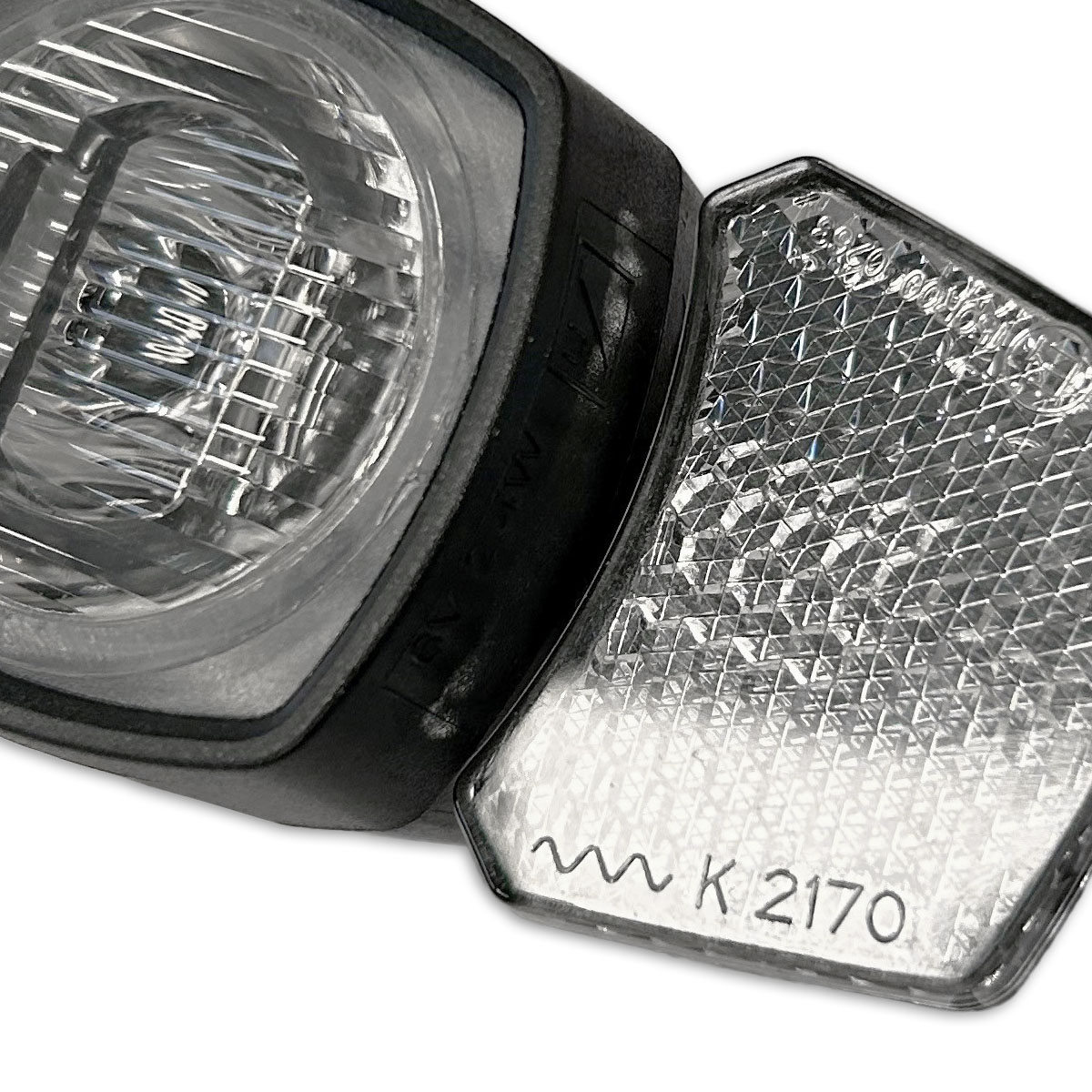 430380 LYNX Phare avant Dynamo Elite Sensor 60 Lux OEM 52 x 39 x 38 mm